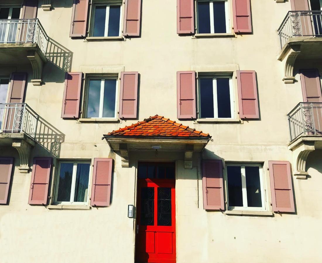 Appartement LUNA avec parking couvert privé Le Locle Extérieur photo
